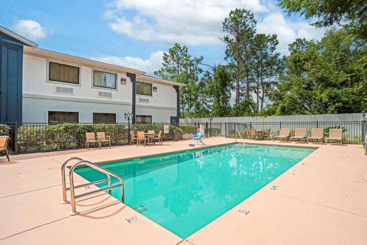 Best Western Wakulla Inn & Suites Crawfordville Exterior foto